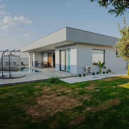 Ada Exclusive Houses 2