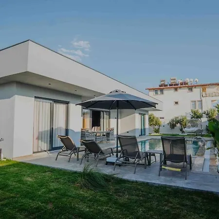 Villa Ada Exclusive Houses 2 *