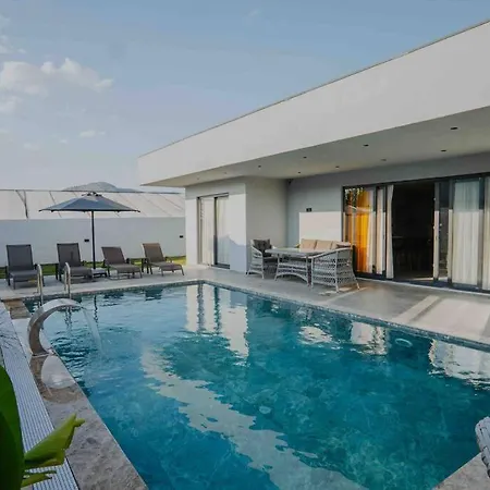 Villa Ada Exclusive Houses 2 *