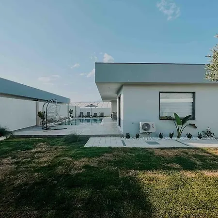 Ada Exclusive Houses 2 Villa *